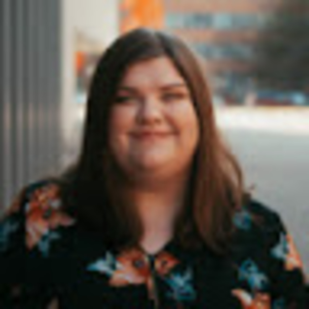 Meet your Posher, Lanora